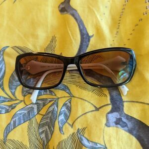 𝅺morel France black frames with white and grey sides made in France euc